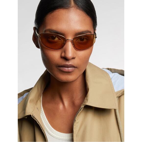 New Loewe LW40164U 32E Gold Metal Frame Sunglasses with Amber Lenses, Authentic main image 7